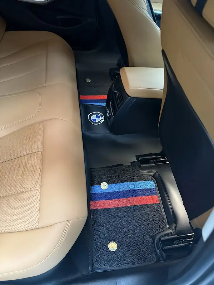 Dự Án May Da Nội Thất Cho Xe BMW (4) Dự Án May Da Nội Thất Cho Xe BMW (4)