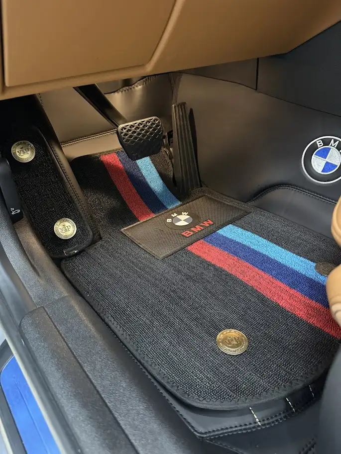 Dự Án May Da Nội Thất Cho Xe BMW (6) Dự Án May Da Nội Thất Cho Xe BMW (6)