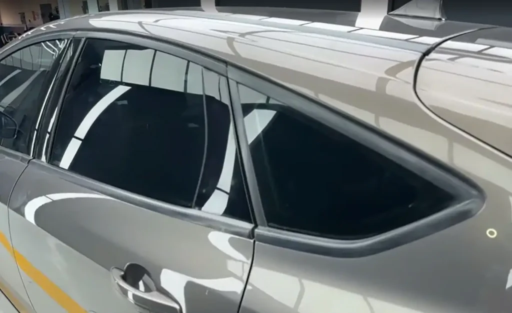 Dự án dán film cách nhiệt cho xe ford (6)