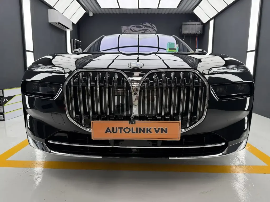 Dự án phủ Nano Ceramic cho xe BMW tại Autolink (3) Dự án phủ Nano Ceramic cho xe BMW tại Autolink (3)