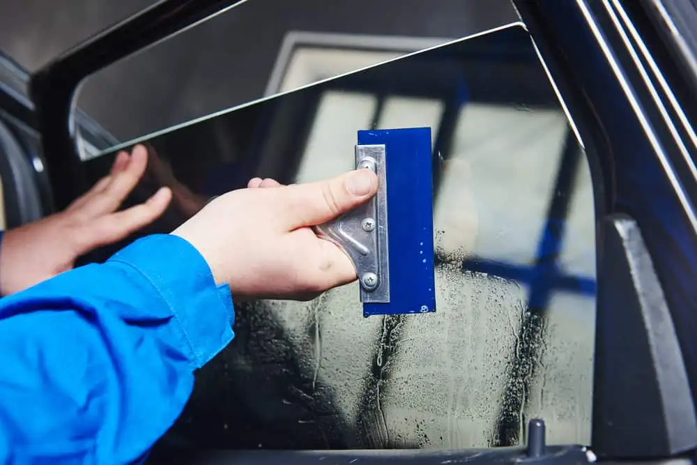 dán phim cách nhiệt xe Ford