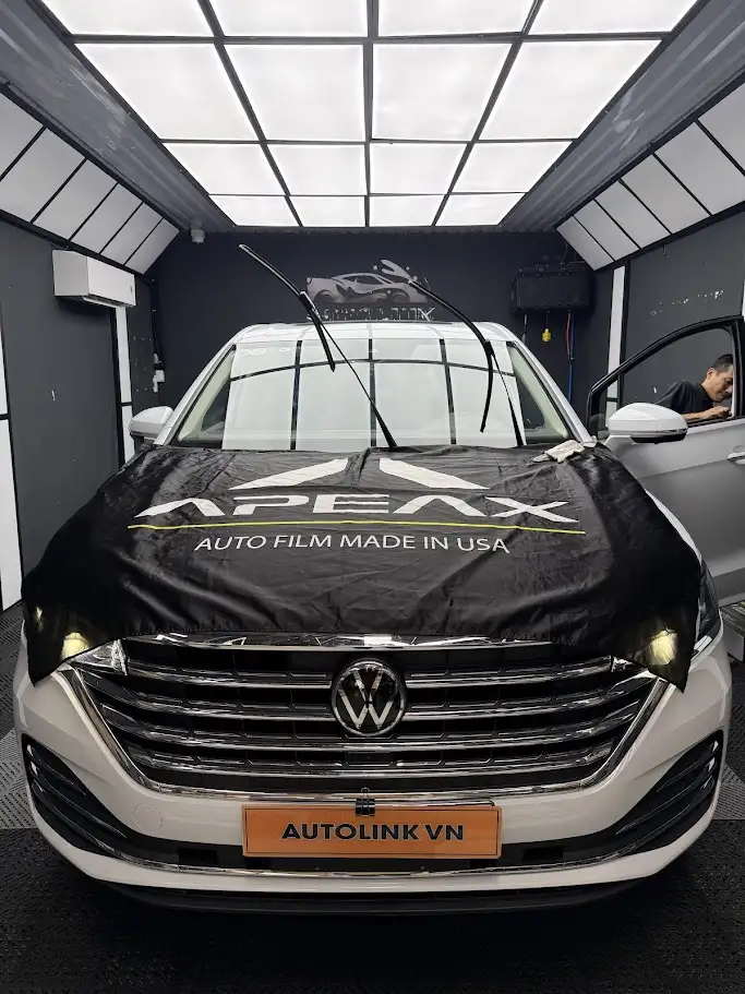 Dán phim cách nhiệt cho xe volkswagen