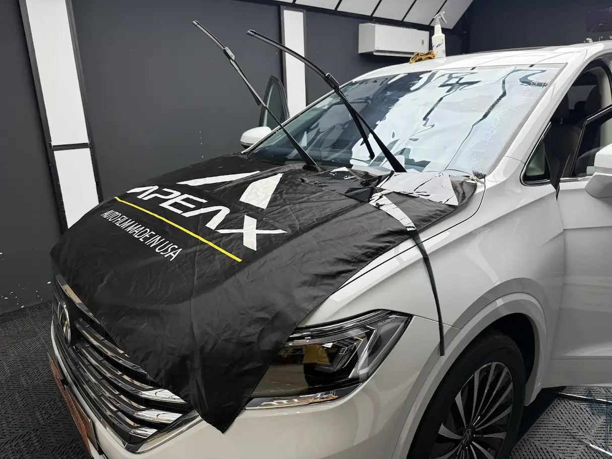 Dán phim cách nhiệt cho xe volkswagen