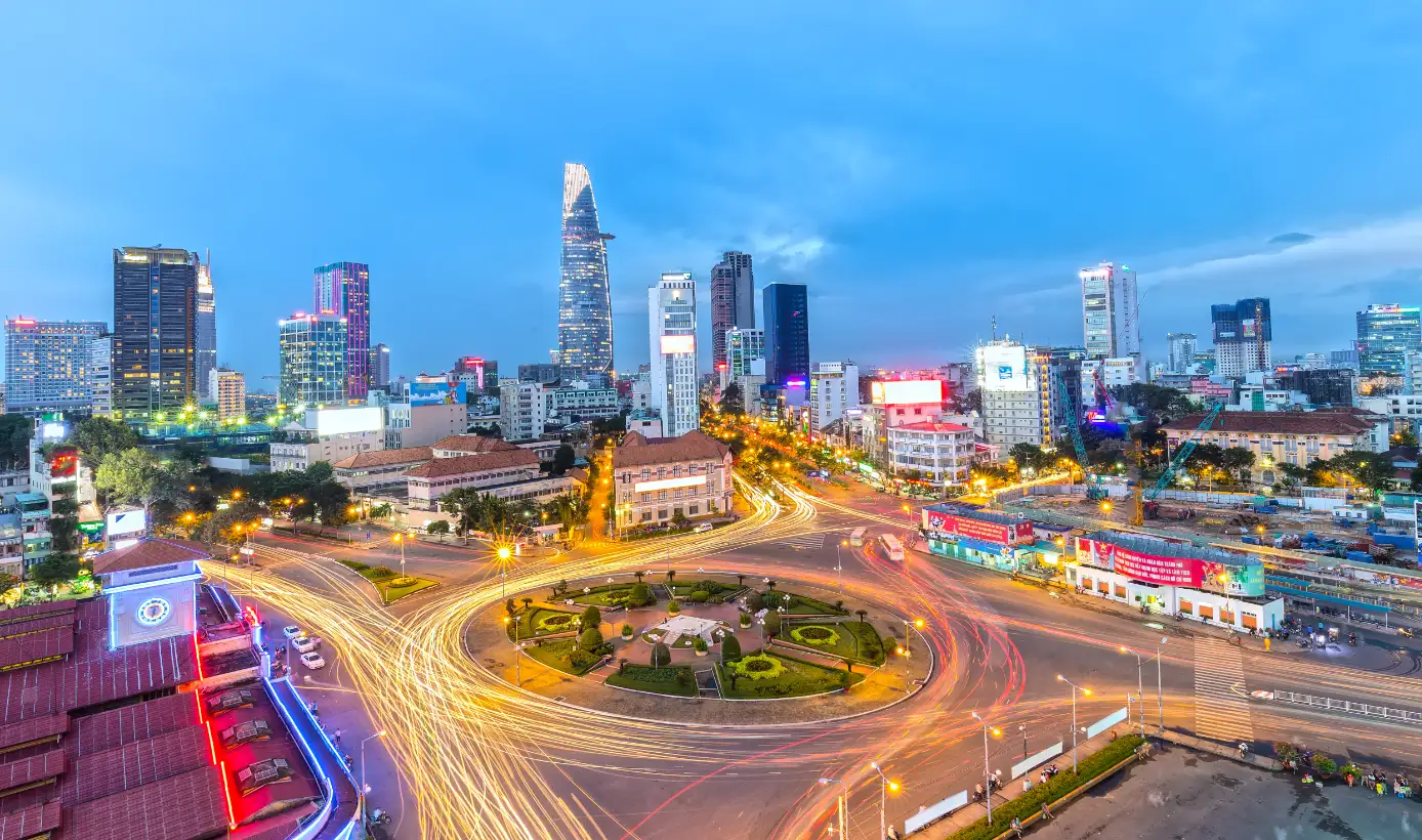 Tại sao dán PPF cho ô tô tại Quận 1 là nhu cầu thiết yếu