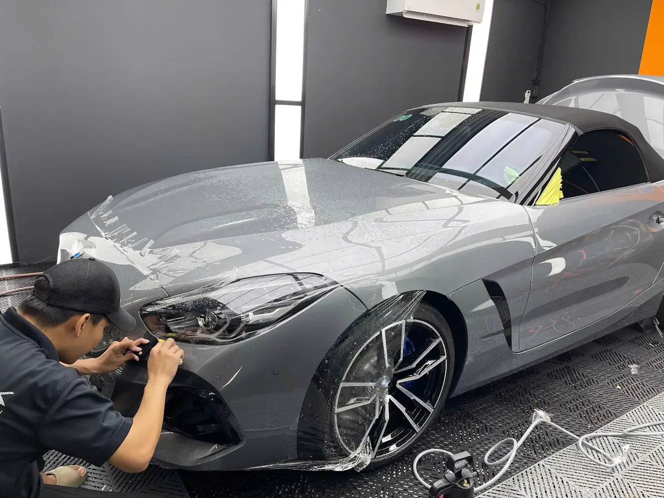 khâu chuẩn bị trước khi dán PPF ô tô
