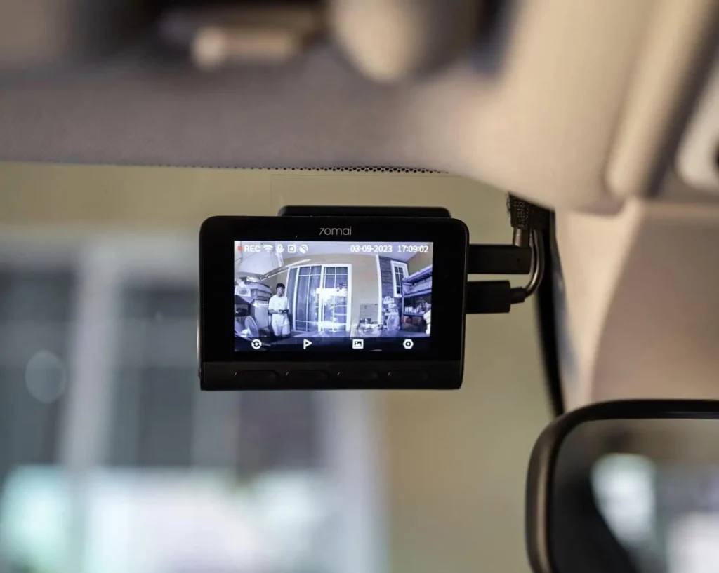 Chất lượng hình ảnh và ghi hình Camera hành trình 70mai A810