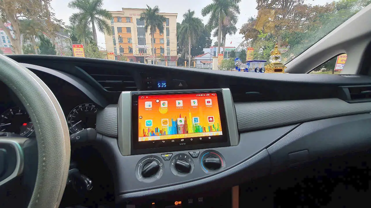 Màn hình android santek S500