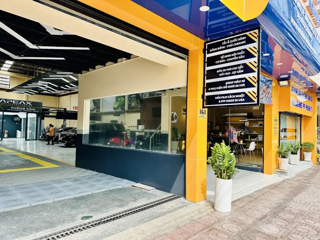 Autolink Viêt Nam dán phim cách nhiệt chuyên nghiệp