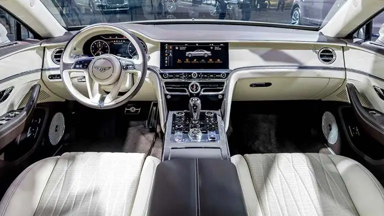 bentley-noi-that-xe