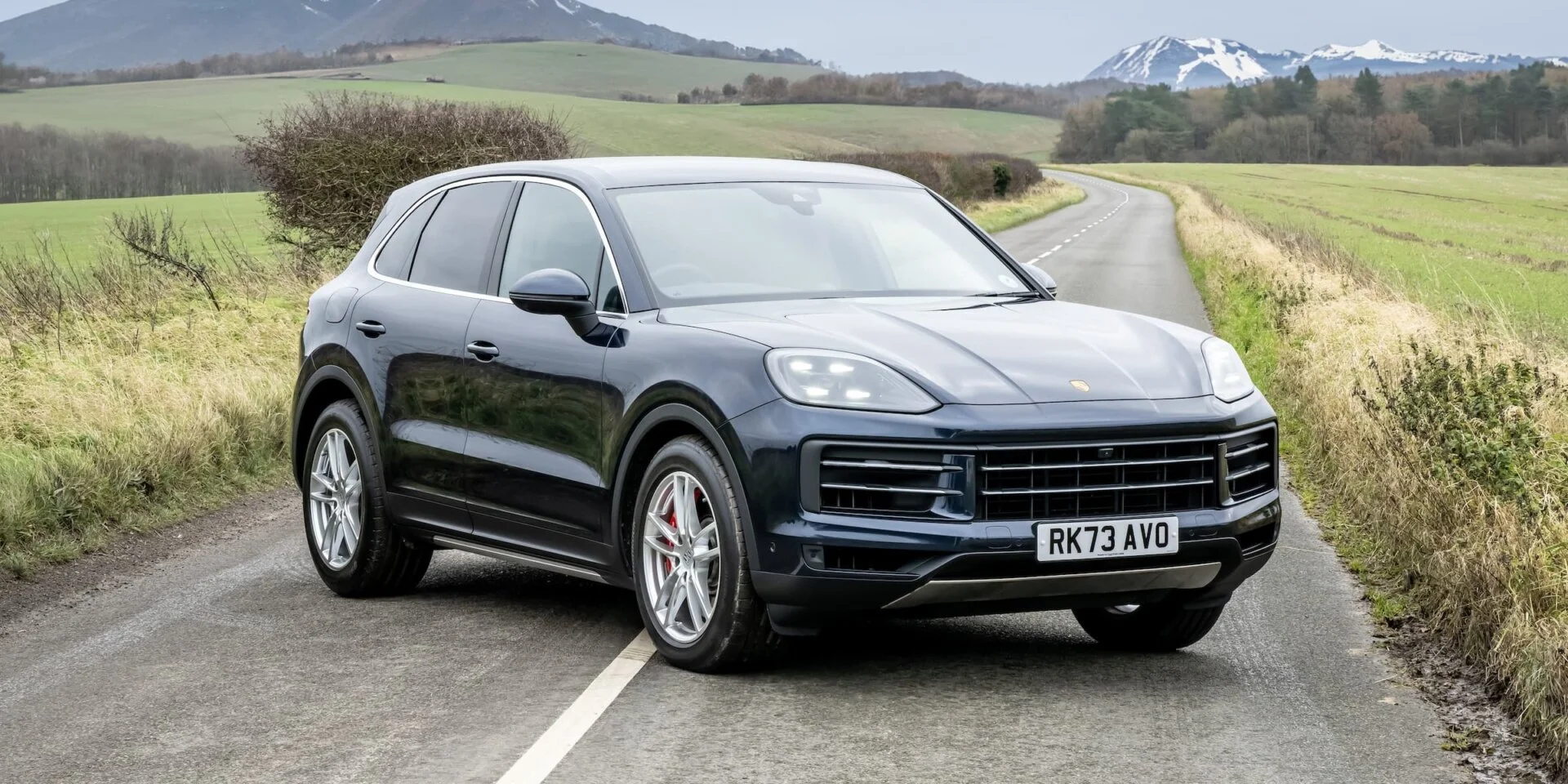 Porsche-Cayenne.jpeg