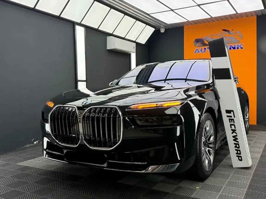 Dán PPF teckwrap cho xe BMW series 7