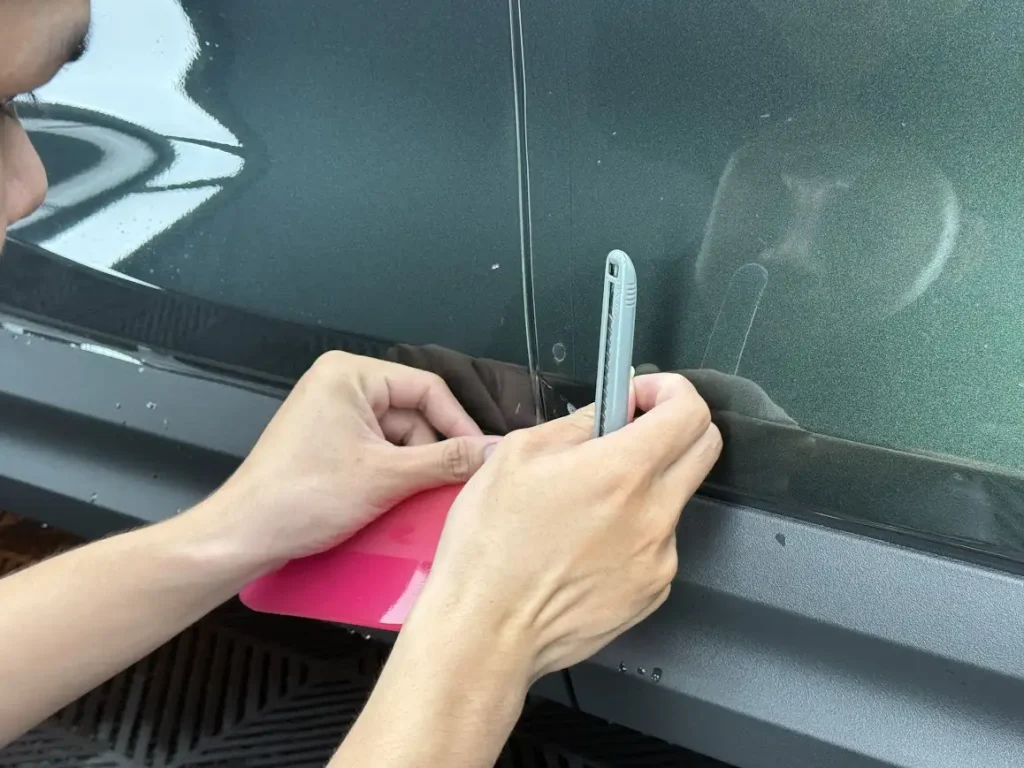 Cắt phim PPF Teckwrap X75