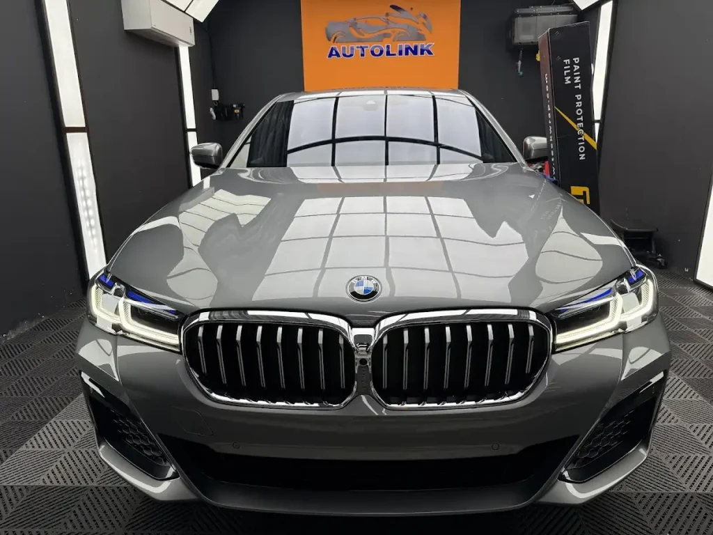 Dán phim PPF Teckwrap V75 cho xe BMW 520i Dán phim PPF Teckwrap V75 cho xe BMW 520i