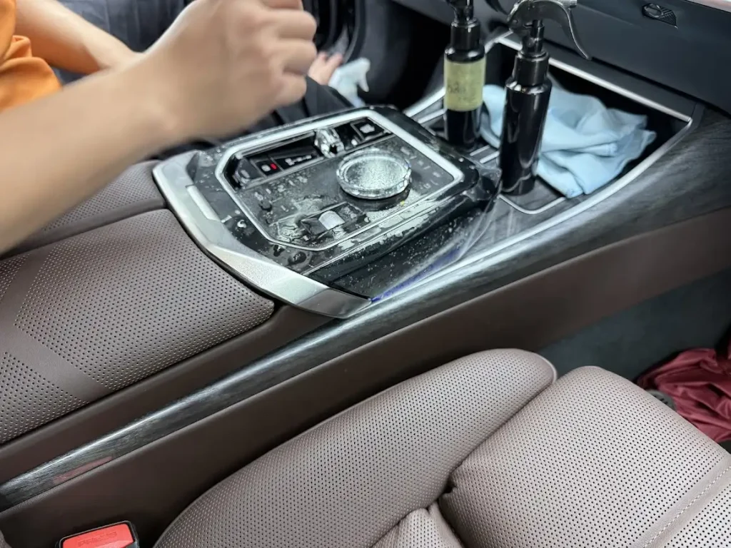 Dán PPF Teckwrap S75+ cho bộ điều khiển ô tô