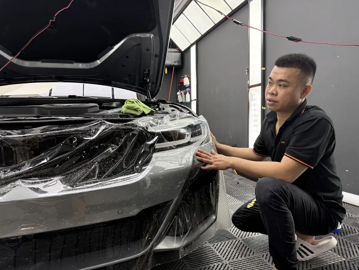Dán PPF Teckwrap V75 cho xe ô tô BMW