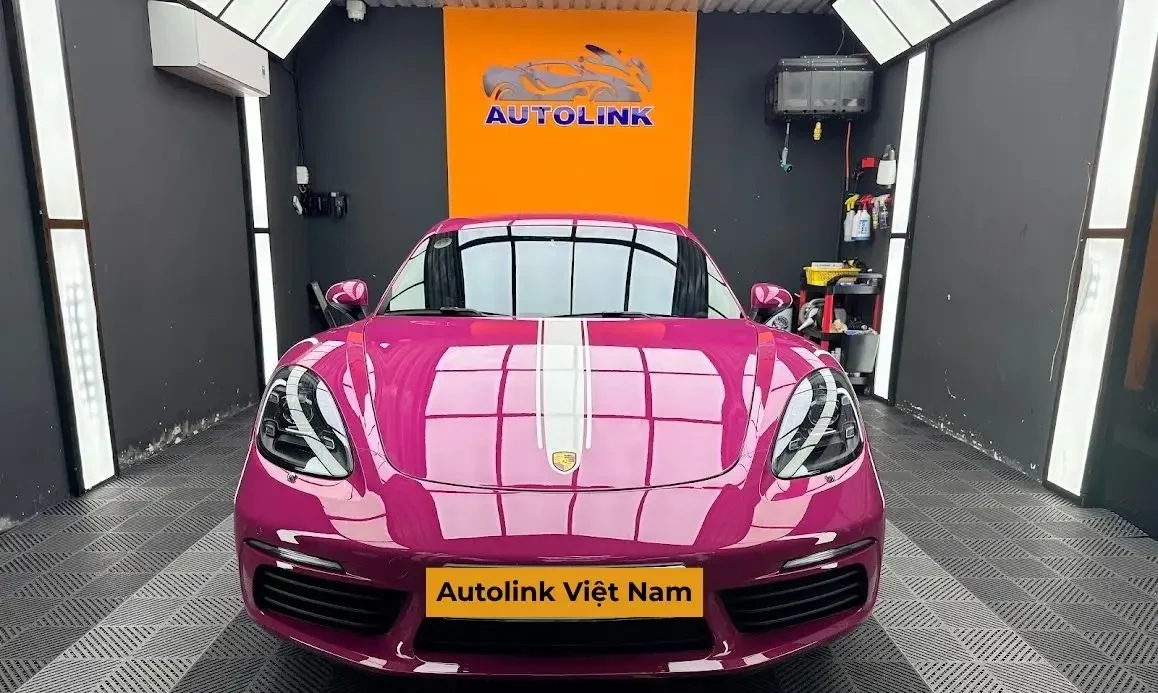 Dán PPF Teck Wrap cho xe Porsche Taycan Dán PPF Teck Wrap cho xe Porsche Taycan