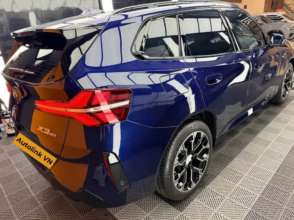 Dán PPF Teckwrap X75 cho sườn đuôi xe BMW X3