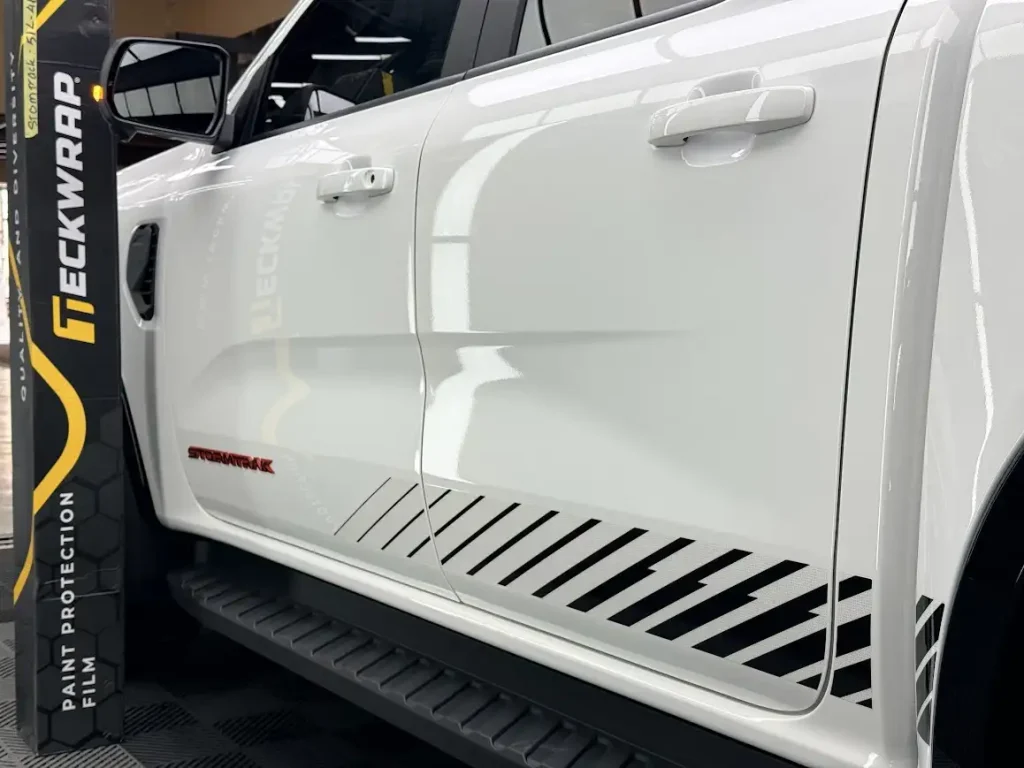 Dán PPF Teckwrap cho sườn xe FORD STORMTRAK
