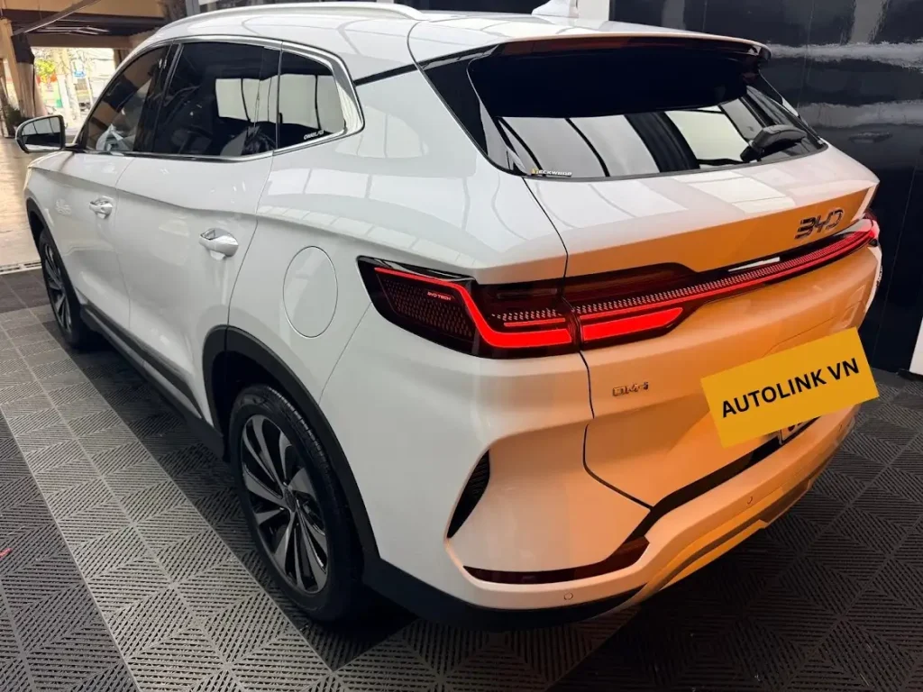 Dán PPF X75 đuôi xe BYD Sealion 6