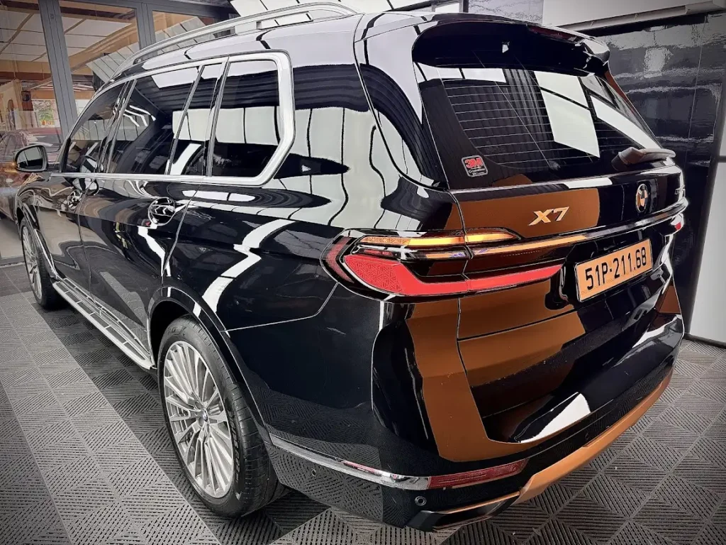 Kết quả sau khi dán PPF Teckwrap cho đuôi xe BMW X7 G07