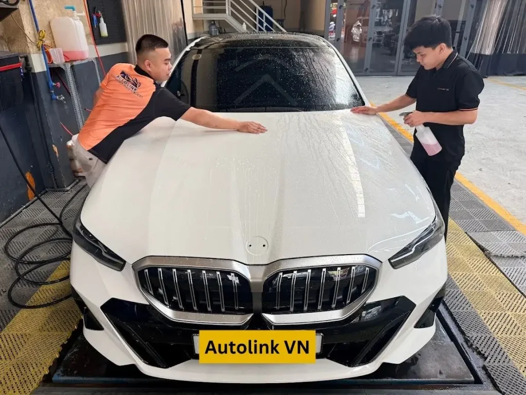 Quá trình dán PPF Tại Autolink VN