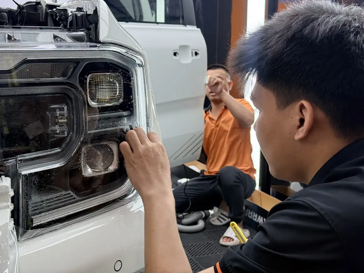 Quy trình dáp PPF Teckwrap V75 cho xe FORD STORMTRAK Quy trình dáp PPF Teckwrap V75 cho xe FORD STORMTRAK