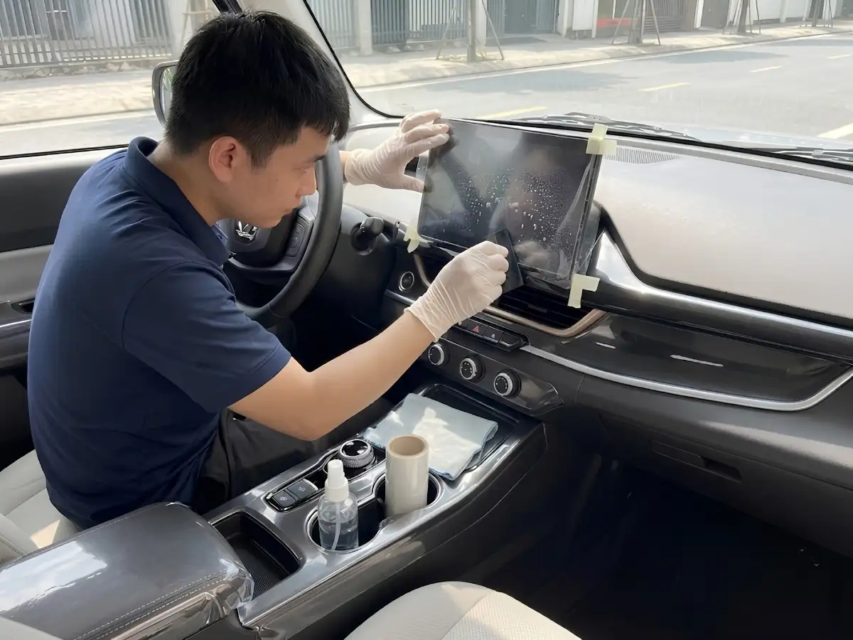 Dán PPF nội thất cho xe VF3 Dán PPF nội thất cho xe VF3