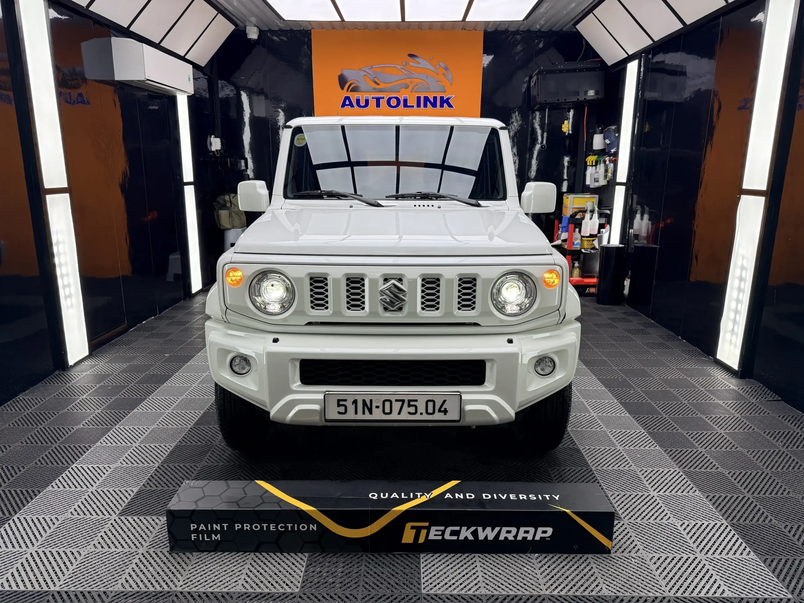 Dán PPF Teckwrap Suzuki Jimny - Đầu xe Dán PPF Teckwrap Suzuki Jimny - Đầu xe