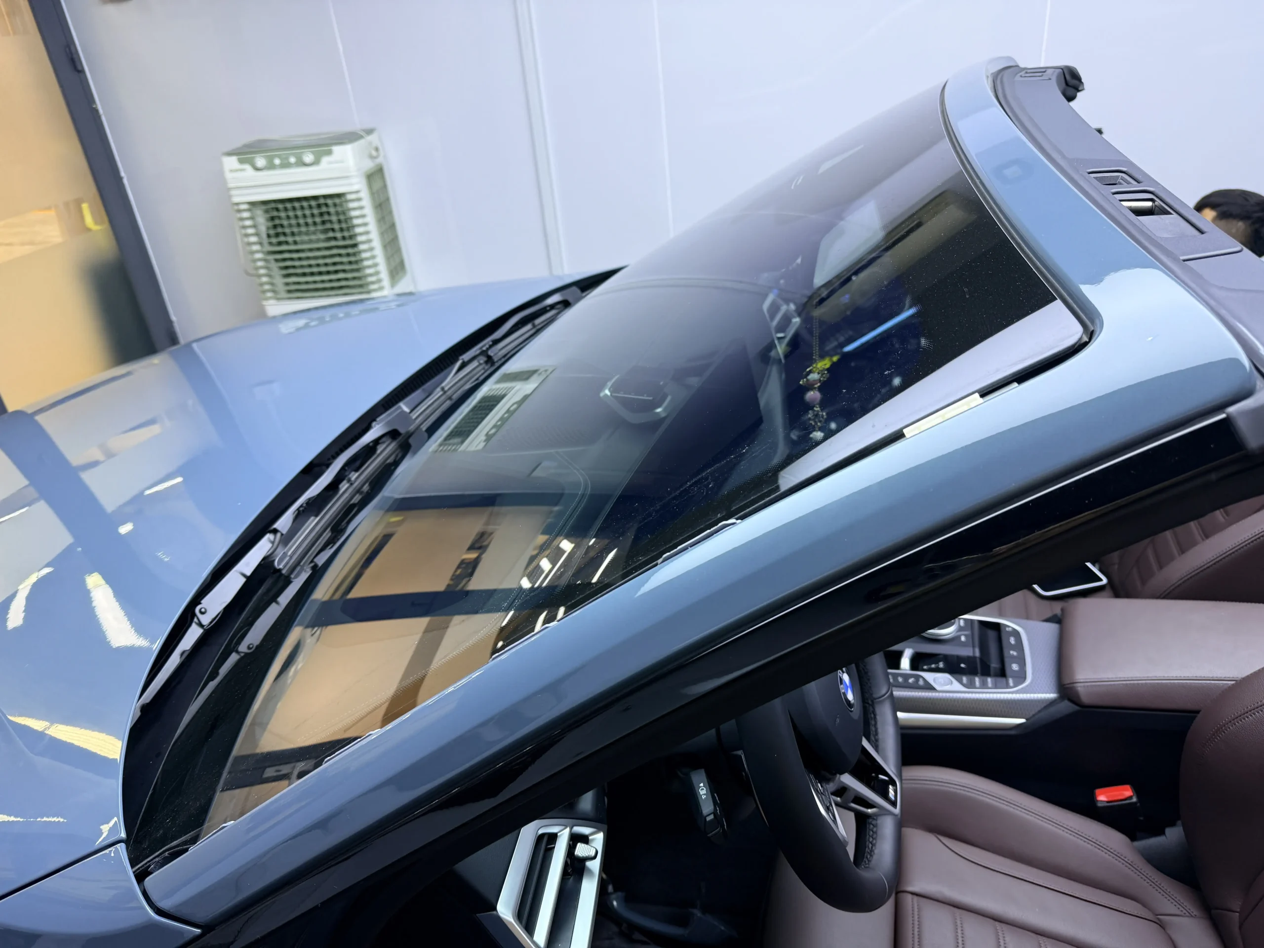 Màu sơn gốc xe BMW 430i trước khi dán wrap đổi màu Màu sơn gốc xe BMW 430i trước khi dán wrap đổi màu